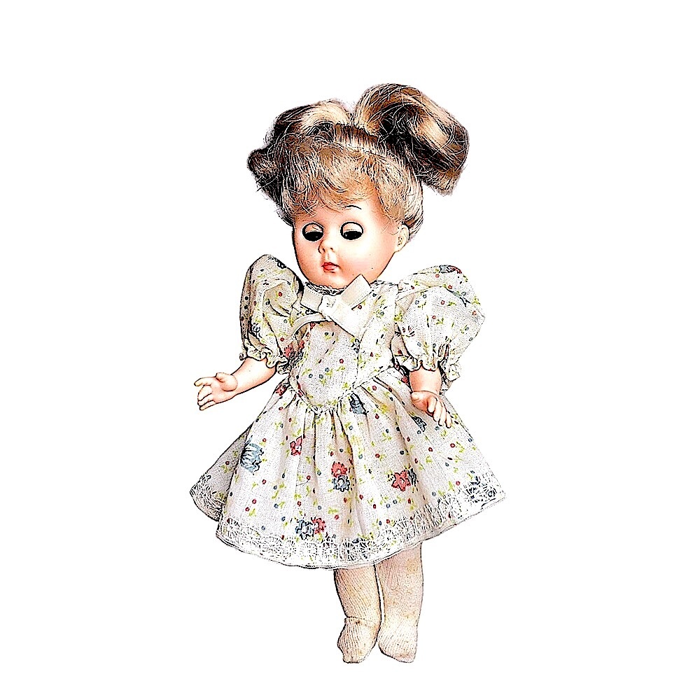 Vintage Ginny a Vogue Doll 1984 by Dakin EUC comes w dress and stockings 7.5”